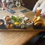 Masons Arms Herberg 2*